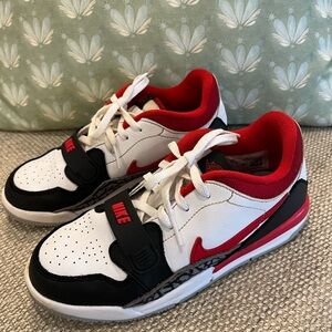 Jordan Legacy 312 Low - Boys Preschool Size 1.5